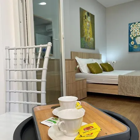 Franci's No2 * Tirana