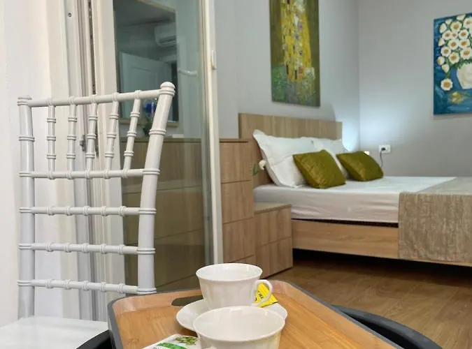 Franci's No2 * Tirana